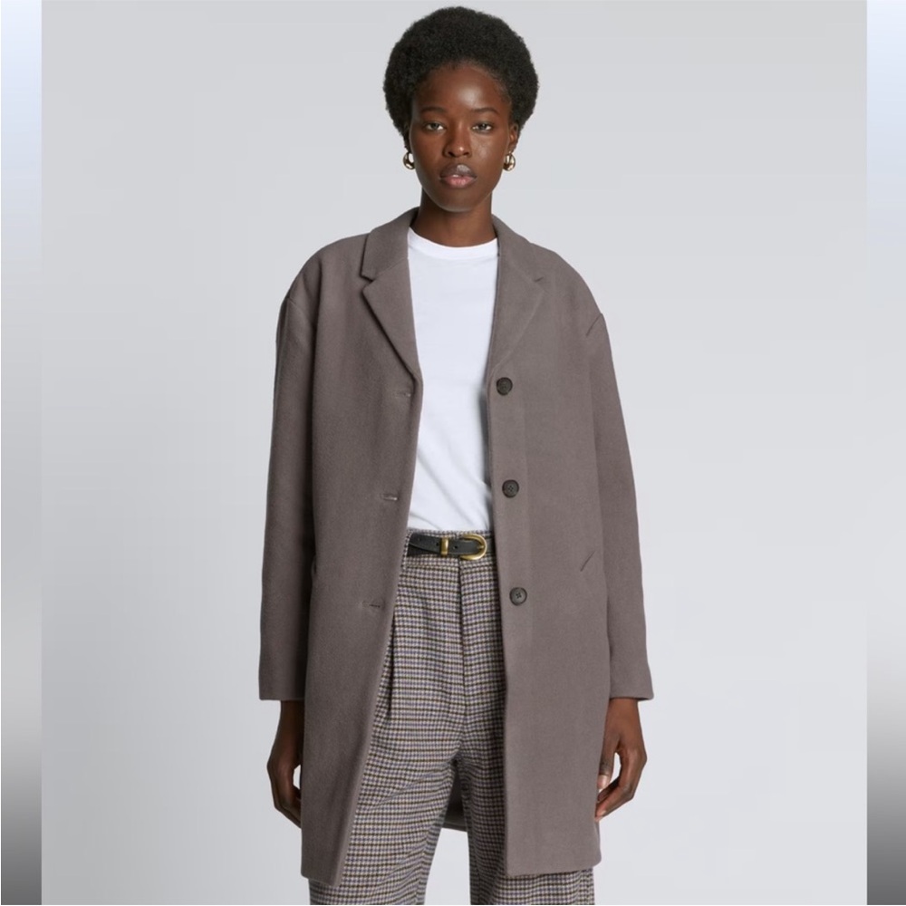 Everlane Italian ReWool Cocoon Coat 🤍